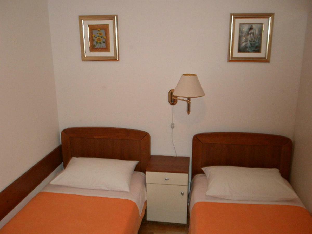 Apartments Znjan Split Exterior foto